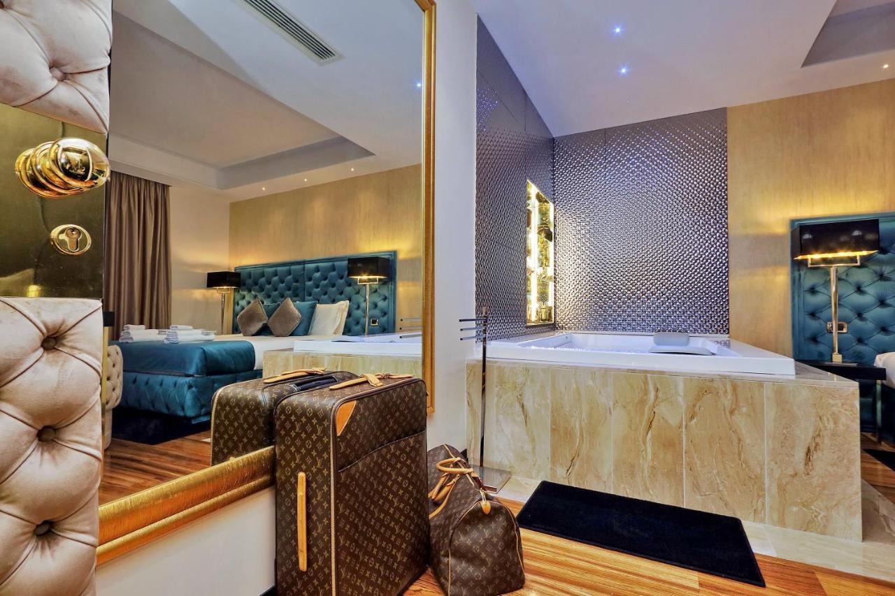 Spanish Hills Collection Luxury Suites & Jacuzzi Rzym Zewnętrze zdjęcie