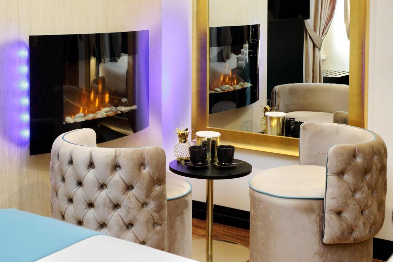 Spanish Hills Collection Luxury Suites & Jacuzzi Rzym Zewnętrze zdjęcie