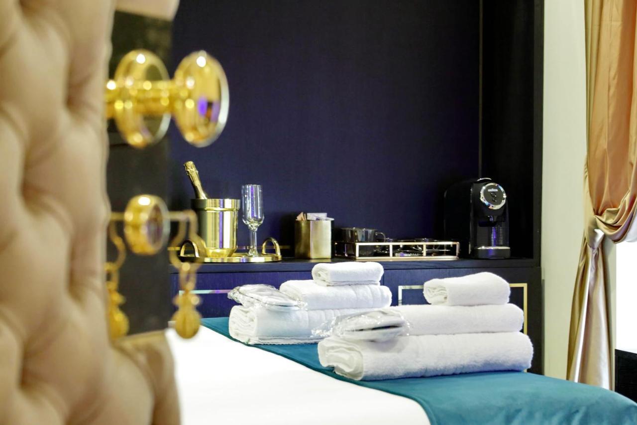 Spanish Hills Collection Luxury Suites & Jacuzzi Rzym Zewnętrze zdjęcie